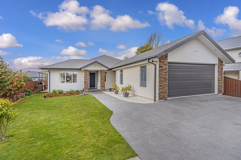 Photo of property in 92 Halberg Street, Dallington, Christchurch, 8061