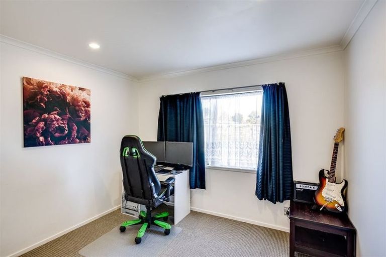 Photo of property in 104a Murphy Road, Taradale, Napier, 4112