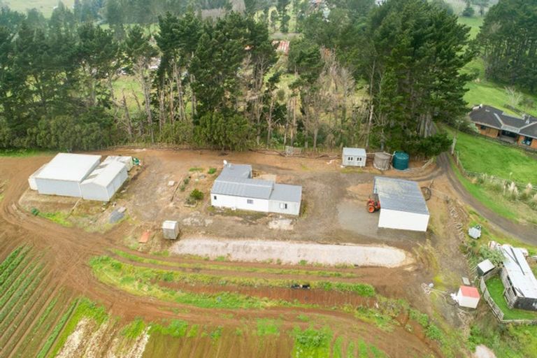 Photo of property in 1120i Waiuku Road, Waiuku, 2681