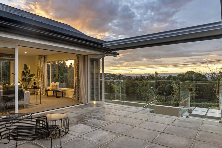 Photo of property in 89 Panorama Road, Clifton, Christchurch, 8081