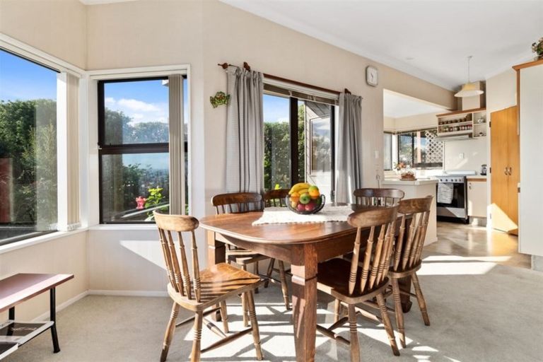 Photo of property in 1 Ruamoana Place, Omokoroa, 3114