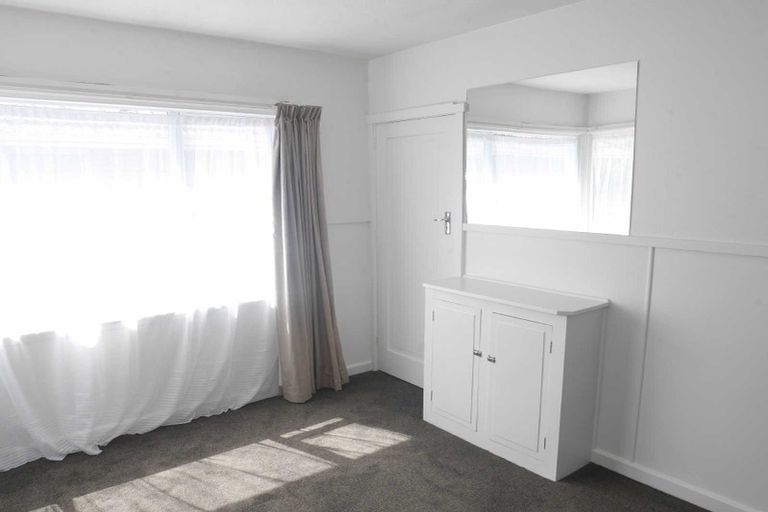 Photo of property in 27a Main South Road, Sockburn, Christchurch, 8042