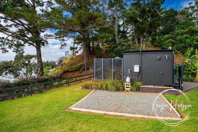 Photo of property in 164 Komiti Road, Tinopai, 0593