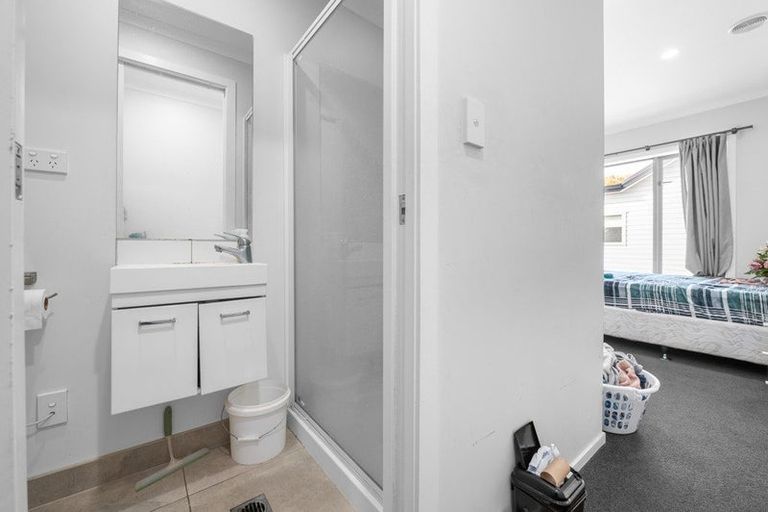 Photo of property in 2/113 Knighton Road, Hillcrest, Hamilton, 3216