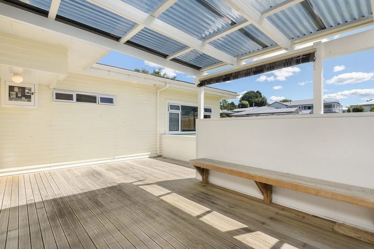 Photo of property in 40 Oxford Street, Te Puke, 3119