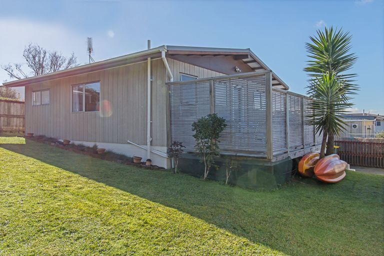 Photo of property in 19b Rawhiti Place, Snells Beach, 0920