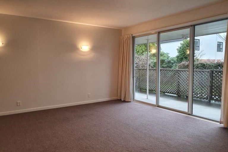 Photo of property in 53 Papanui Road, Merivale, Christchurch, 8014