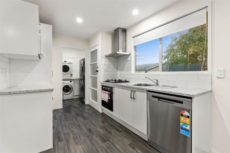 Photo of property in 1/32 Boundary Road, Clover Park, Auckland, 2019