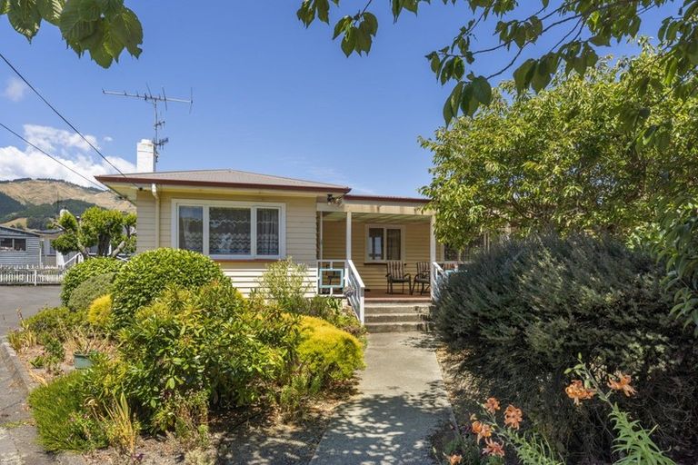 Photo of property in 11 Coleman Street, Richmond, 7020