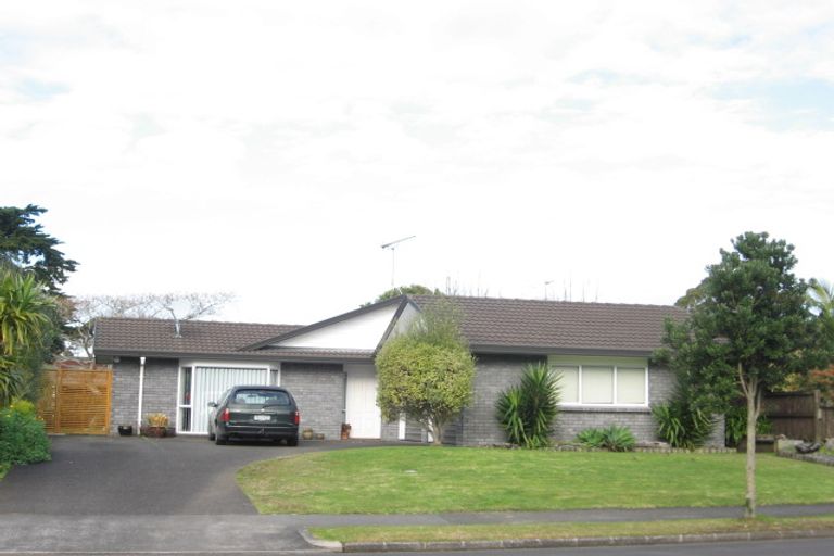 Photo of property in 94 Carnoustie Drive, Wattle Downs, Auckland, 2103
