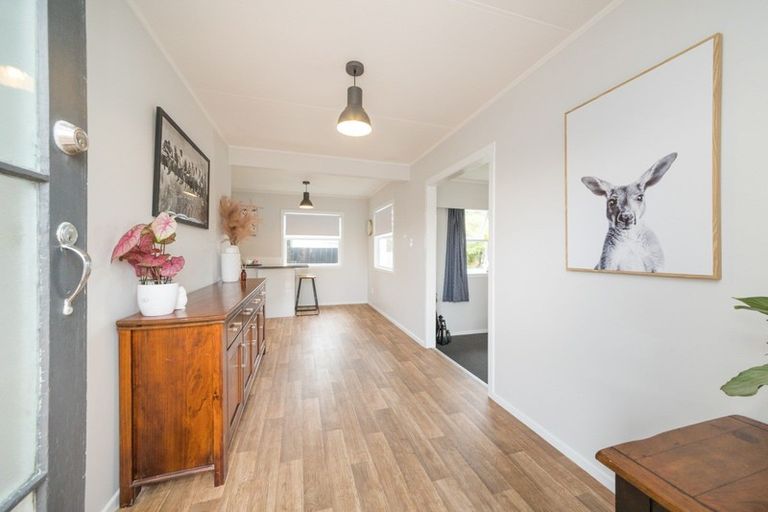 Photo of property in 186 Milson Line, Milson, Palmerston North, 4414