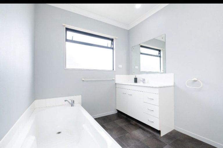 Photo of property in 241a Taradale Road, Pirimai, Napier, 4112