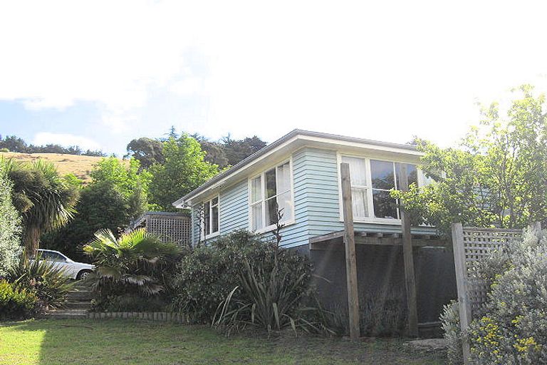 Photo of property in 3 Railway Terrace, Heathcote Valley, Christchurch, 8022