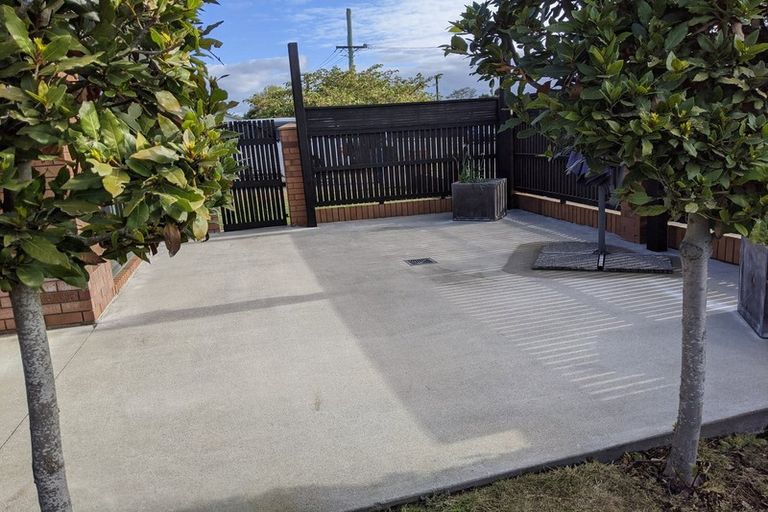 Photo of property in 58 Broadhaven Avenue, Parklands, Christchurch, 8083