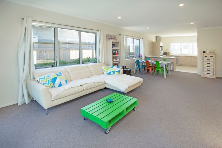 Photo of property in 35 Cape Cod Drive, Gulf Harbour, Whangaparaoa, 0930