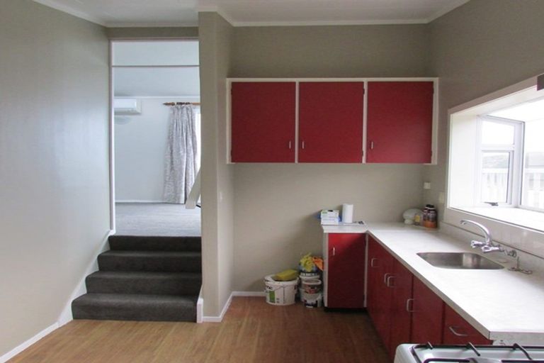 Photo of property in 2/105 Pope Street, Camborne, Porirua, 5026