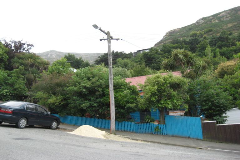 Photo of property in 38 Voelas Road, Lyttelton, 8082