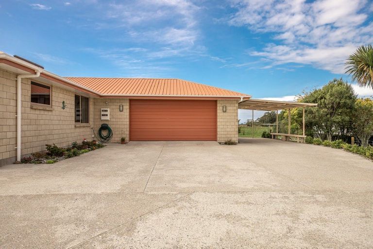 Photo of property in 294 Cape Foulwind Road, Carters Beach, Westport, 7892