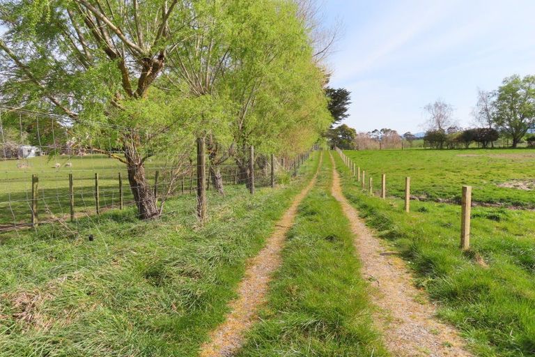 Photo of property in 145 Umutaoroa Road, Dannevirke, 4978