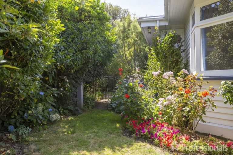 Photo of property in 35 Jordan Terrace, Lansdowne, Masterton, 5810