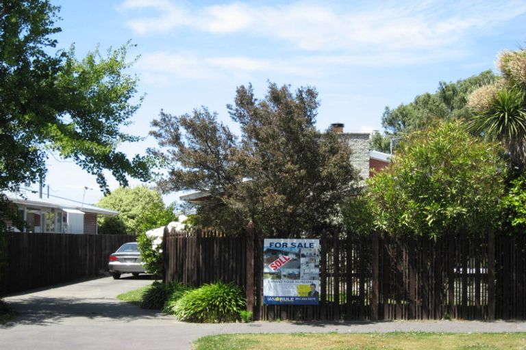 Photo of property in 10 Penwood Street, Russley, Christchurch, 8042