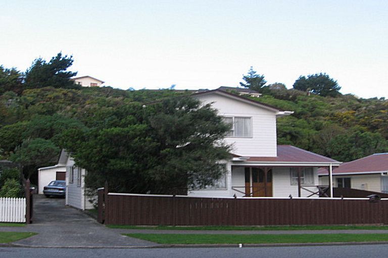 Photo of property in 202 Major Drive, Kelson, Lower Hutt, 5010