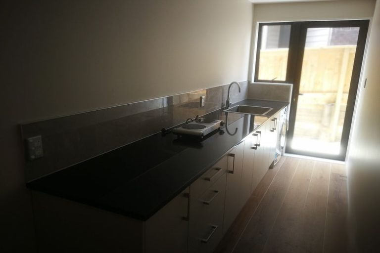 Photo of property in 15a Ervine Place, Bucklands Beach, Auckland, 2014