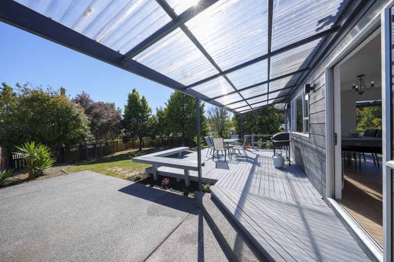 Photo of property in 49 Queens Avenue, Waikuku Beach, 7402