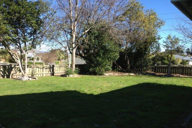 Photo of property in 2 Stanford Crescent, Whataupoko, Gisborne, 4010
