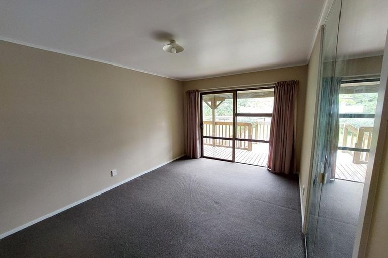 Photo of property in 8 Lowtherhurst Road, Massey, Auckland, 0614