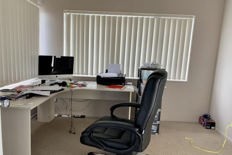 Photo of property in 225 Hill Road, The Gardens, Auckland, 2105