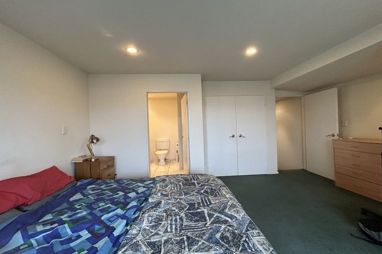 Photo of property in 55 Scarborough Terrace, Mount Victoria, Wellington, 6011