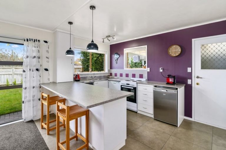 Photo of property in 12a Carter Drive, Pomare, Rotorua, 3015