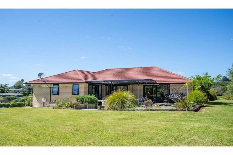 Photo of property in 14 Greenway Drive, Kerikeri, 0230