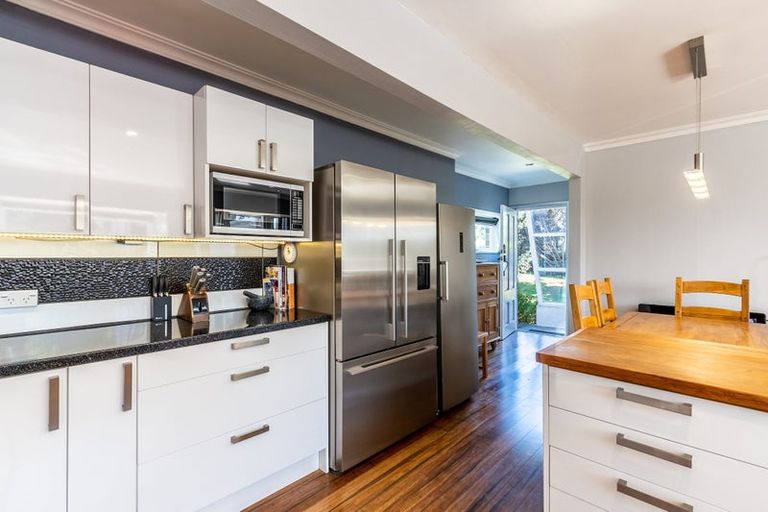 Photo of property in 131 Te Horo Beach Road, Te Horo, Otaki, 5581