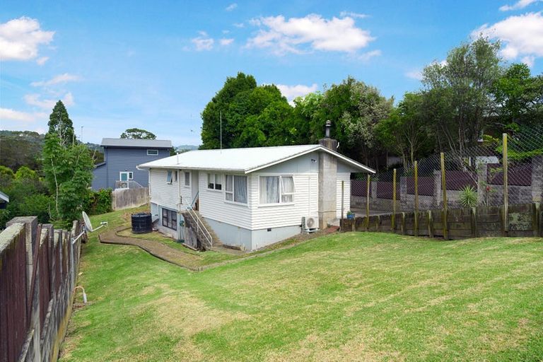 Photo of property in 107 Captain Scott Road, Glen Eden, Auckland, 0602