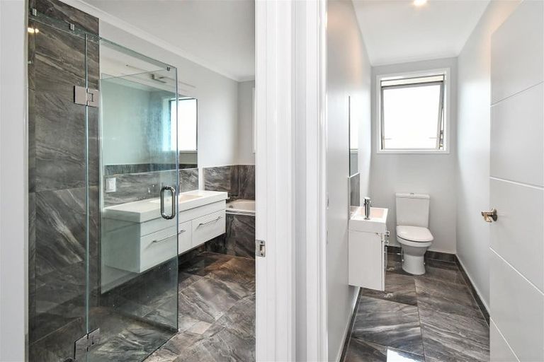 Photo of property in 9 Raithburn Terrace, Pokeno, 2402