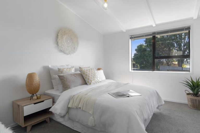 Photo of property in 2/456 Ngatai Road, Bellevue, Tauranga, 3110