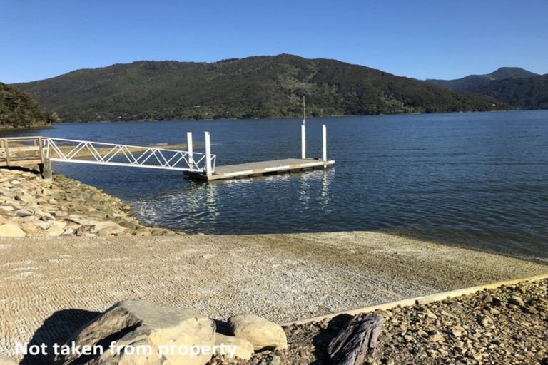 Photo of property in 12 Tai Close, Kaiuma Bay, Havelock, 7178