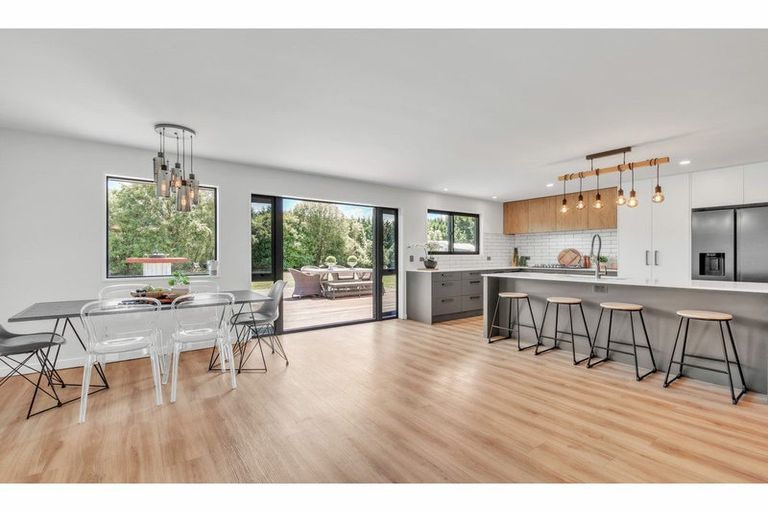 Photo of property in 384 No 10 Road, Swannanoa, Rangiora, 7476