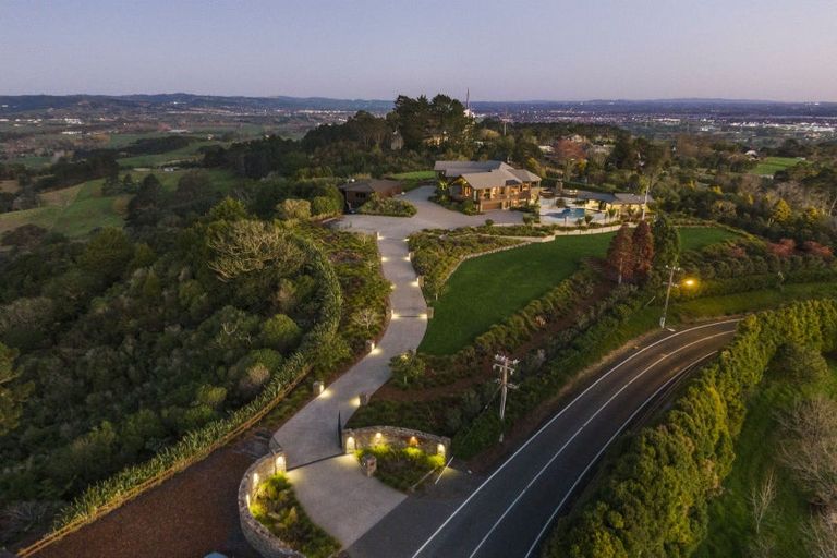 Photo of property in 477 Redoubt Road, Totara Park, Auckland, 2019