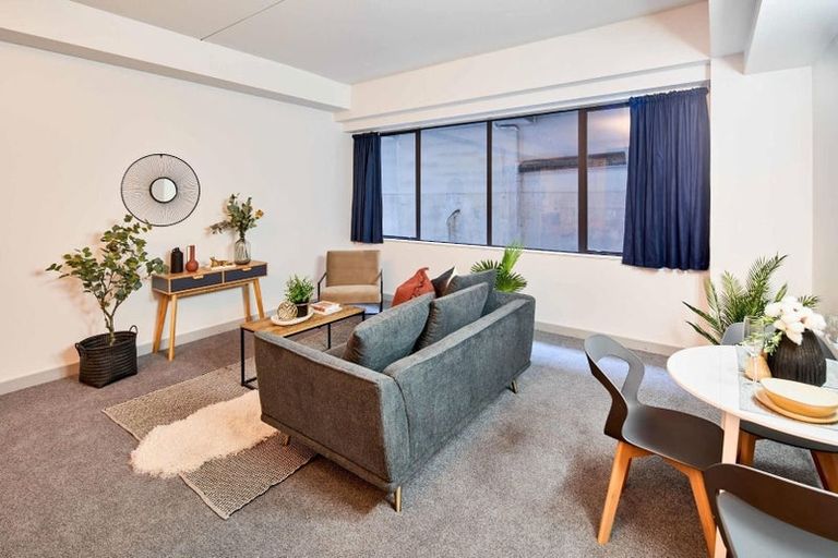 Photo of property in Gerondis Bldg Apartments, 208/60 Willis Street, Wellington Central, Wellington, 6011