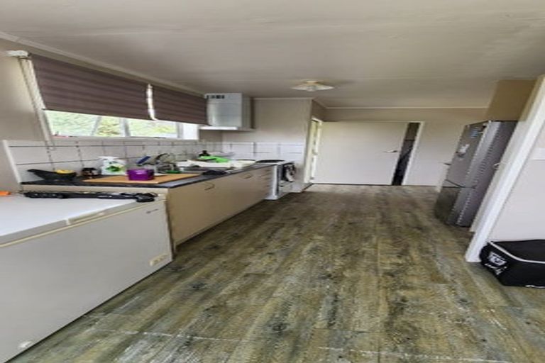 Photo of property in 21 Shearwater Street, One Tree Point, 0118