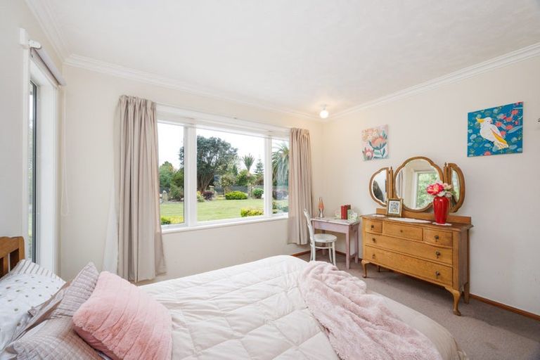Photo of property in 158a-b Walkers Road, Longburn, Palmerston North, 4477