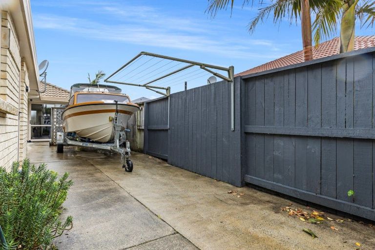 Photo of property in 159 Evans Road, Papamoa Beach, Papamoa, 3118