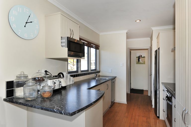 Photo of property in 52 Marlowe Street, Stoke, Nelson, 7011