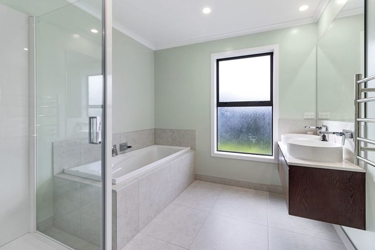 Photo of property in 17 Blakewell Lane, Dinsdale, Hamilton, 3204