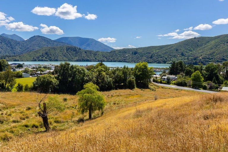 Photo of property in Main Rd Havelock, Havelock, 7100