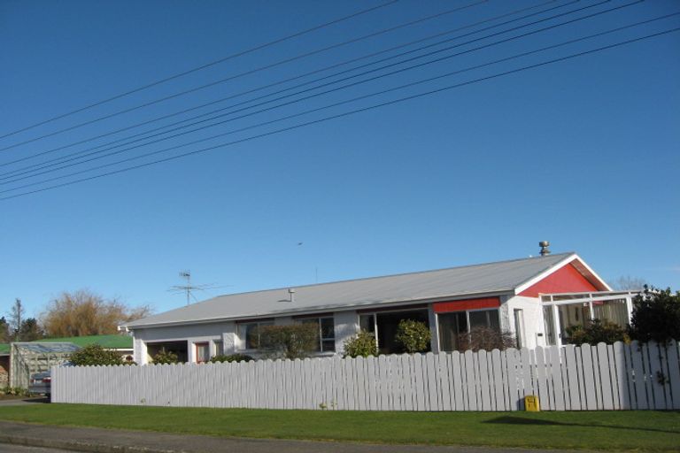 Photo of property in 92 Mackenzie Street, Winton, 9720