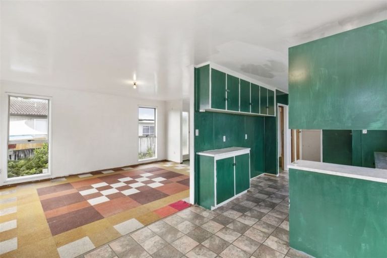 Photo of property in 309 Swanson Road, Ranui, Auckland, 0612